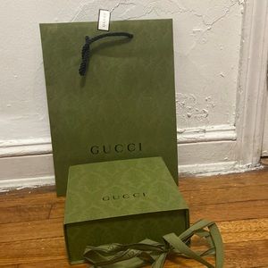 Gucci empty box ribbon and shopping bag
